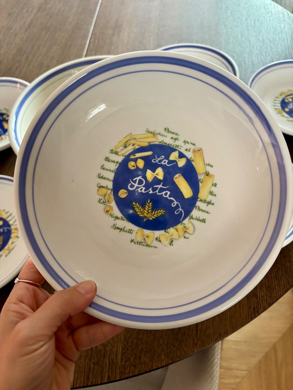 Set di piatti: Dish set: Pasta plates & bowl set – Usato da Zürich venduto da Angela_Fashion_Lover 1