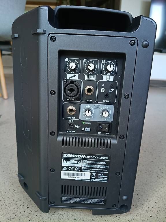 Casse acustiche: Bluetooth/Instrument/Mikrofon Lautsprecher mit Akku – Usato da Zürich venduto da yan_f8ld 1