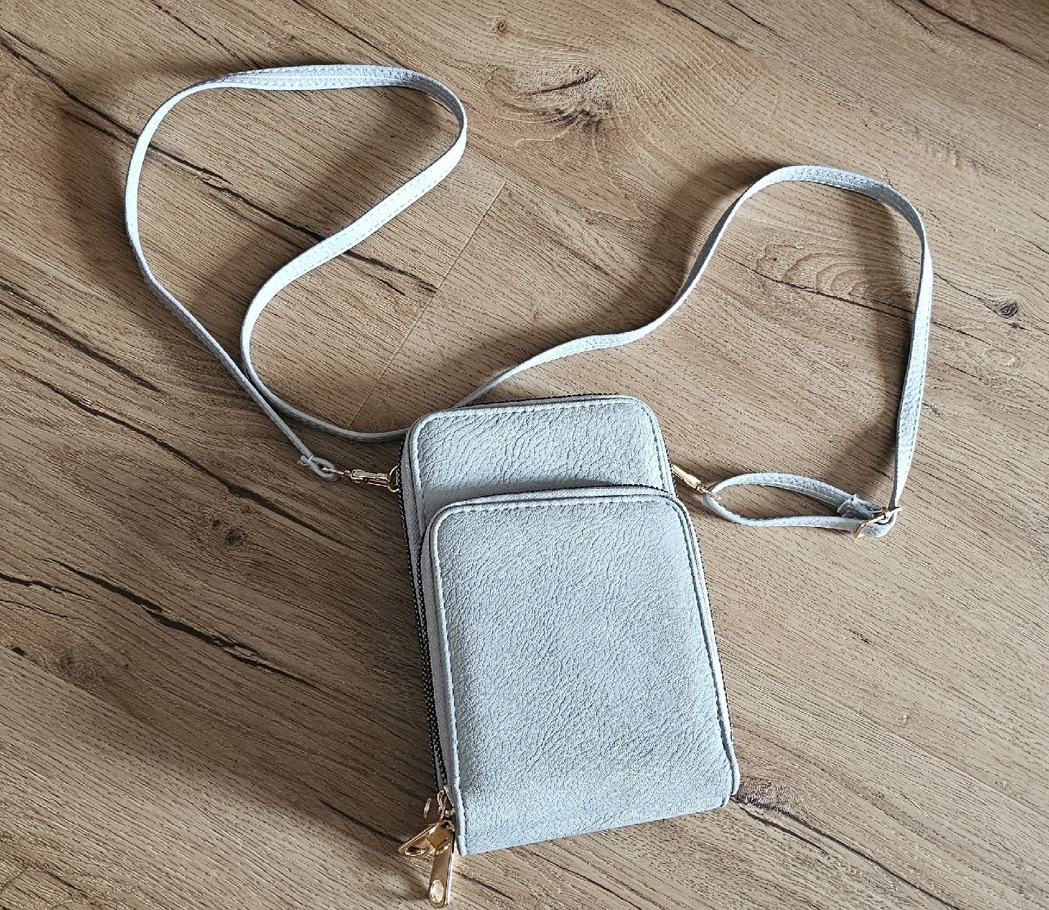Borse da donna: kleine Handtasche – Nuovo (secondo la descrizione) da Büttikon AG venduto da PAM120319