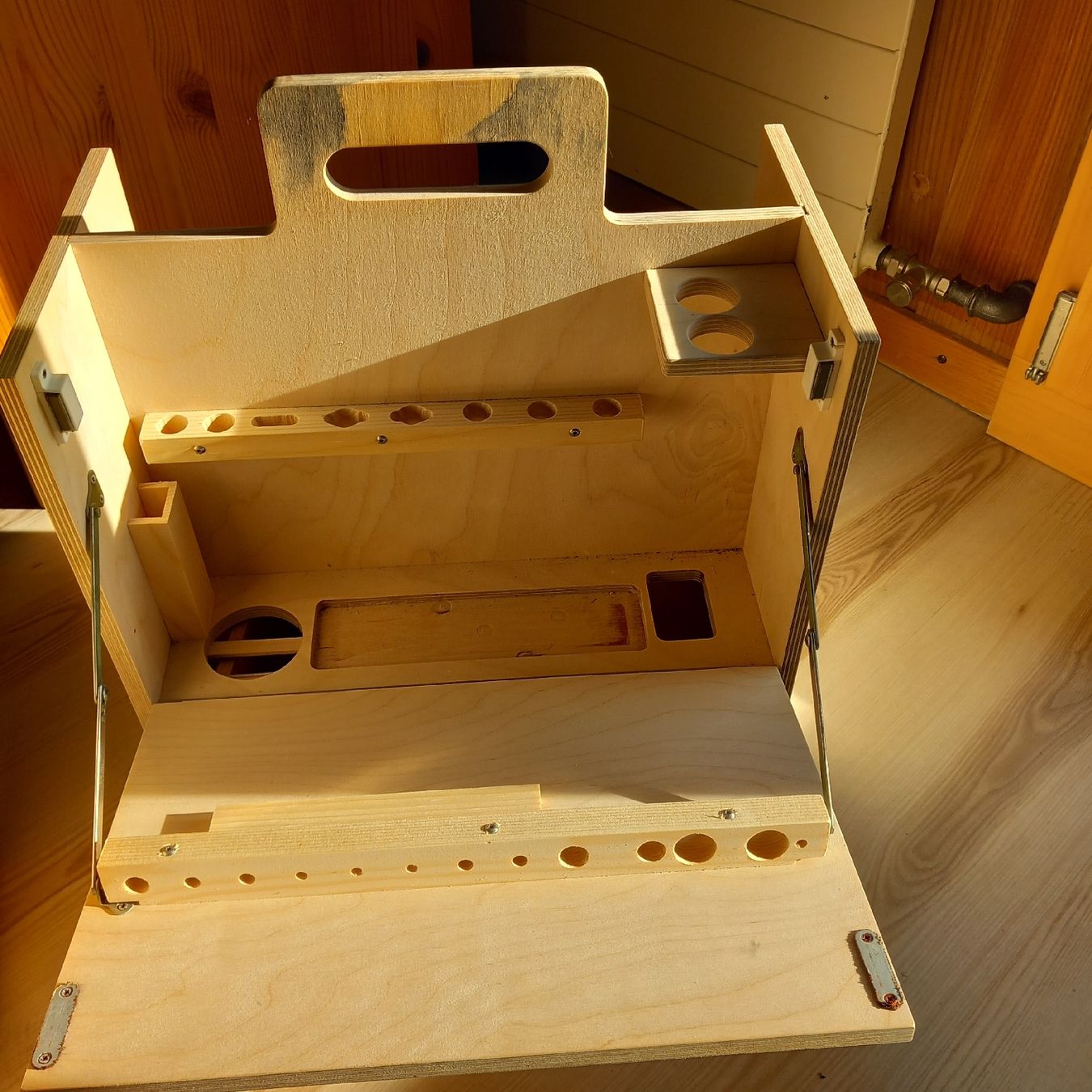 Casse di trasporto: Werkzeugkiste aus Holz – Usato da Latterbach venduto da tma_5885