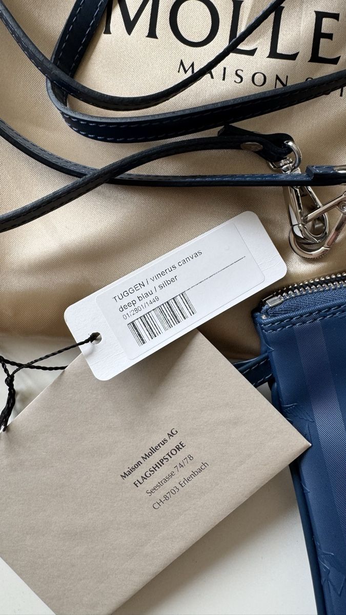 Maison Mollerus Borse: Maison Mollerus Clutch Deep Blue Canvas New – Nuovo e nell'imballaggio originale da Zürich venduto da brandy9 1