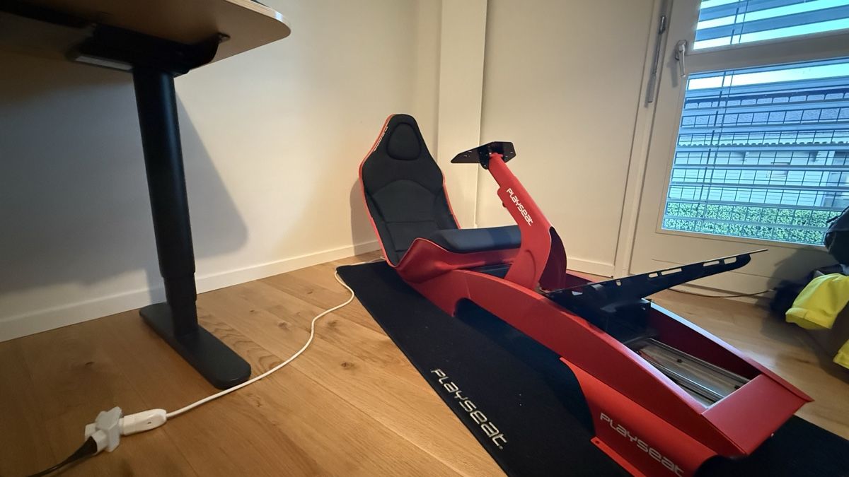 Console: Siège / backet course. Rouge et noir – Nuovo (secondo la descrizione) da Satigny venduto da max_j8tz