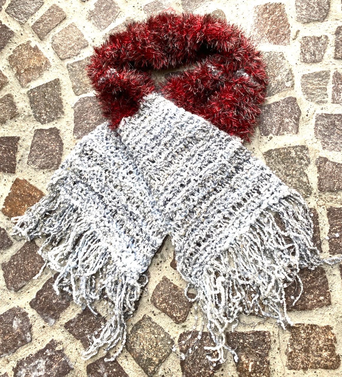 Foulard & Sciarpe: Handgestrickter Schal, Unikat – Usato da Uster venduto da ros_pym8 1