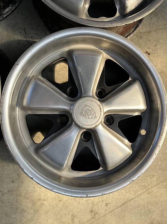 Porsche Cerchioni: Deep six Fuchs Felgen Porsche – Usato da Wangen an der Aare venduto da Chevy55 4
