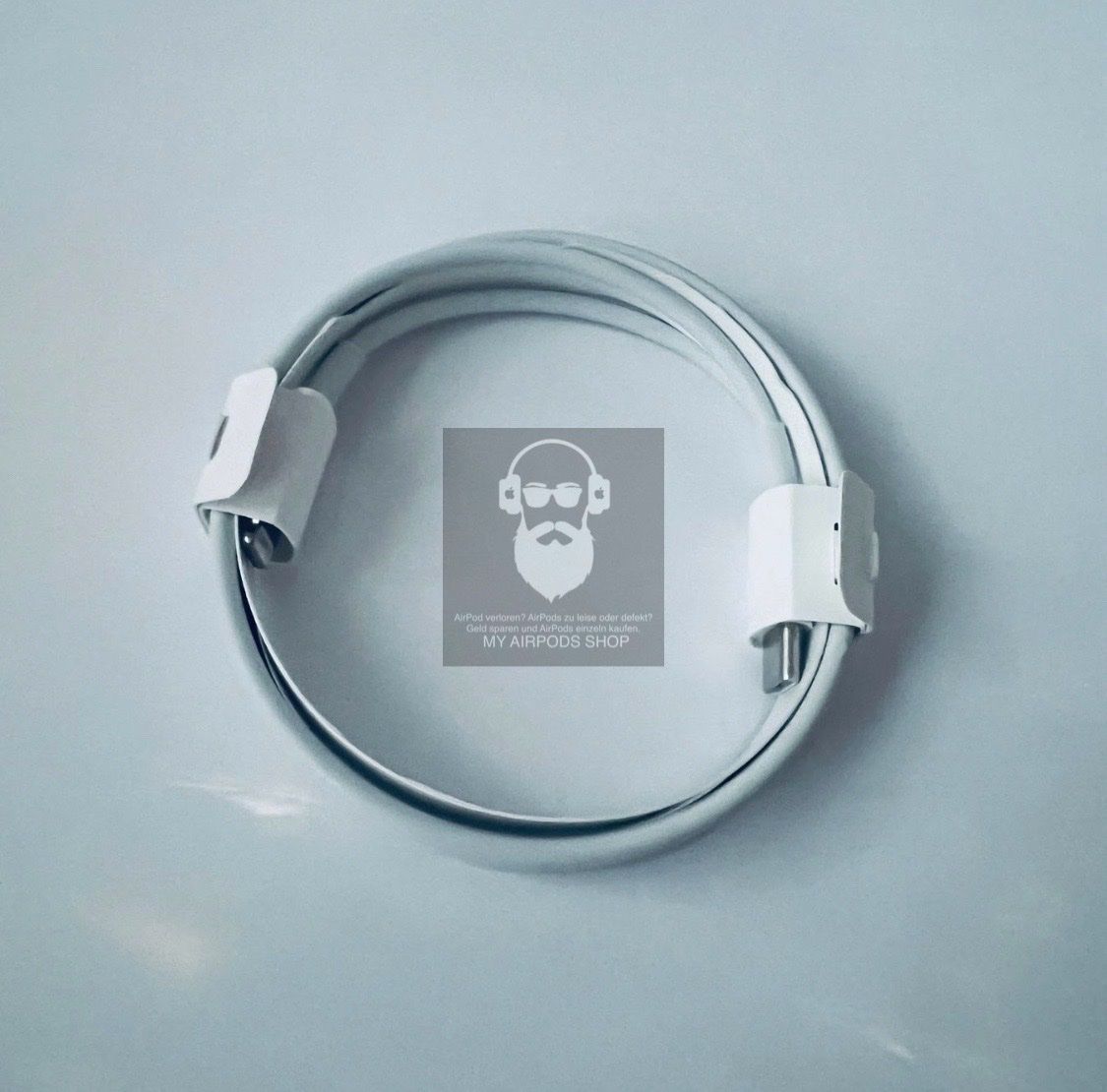 Apple Cavi: Original Apple Lightning auf USB-C Kabel 1M Fabrikneu – Nuovo (secondo la descrizione) da Basel venduto da MY.AIRPODS.SHOP 4
