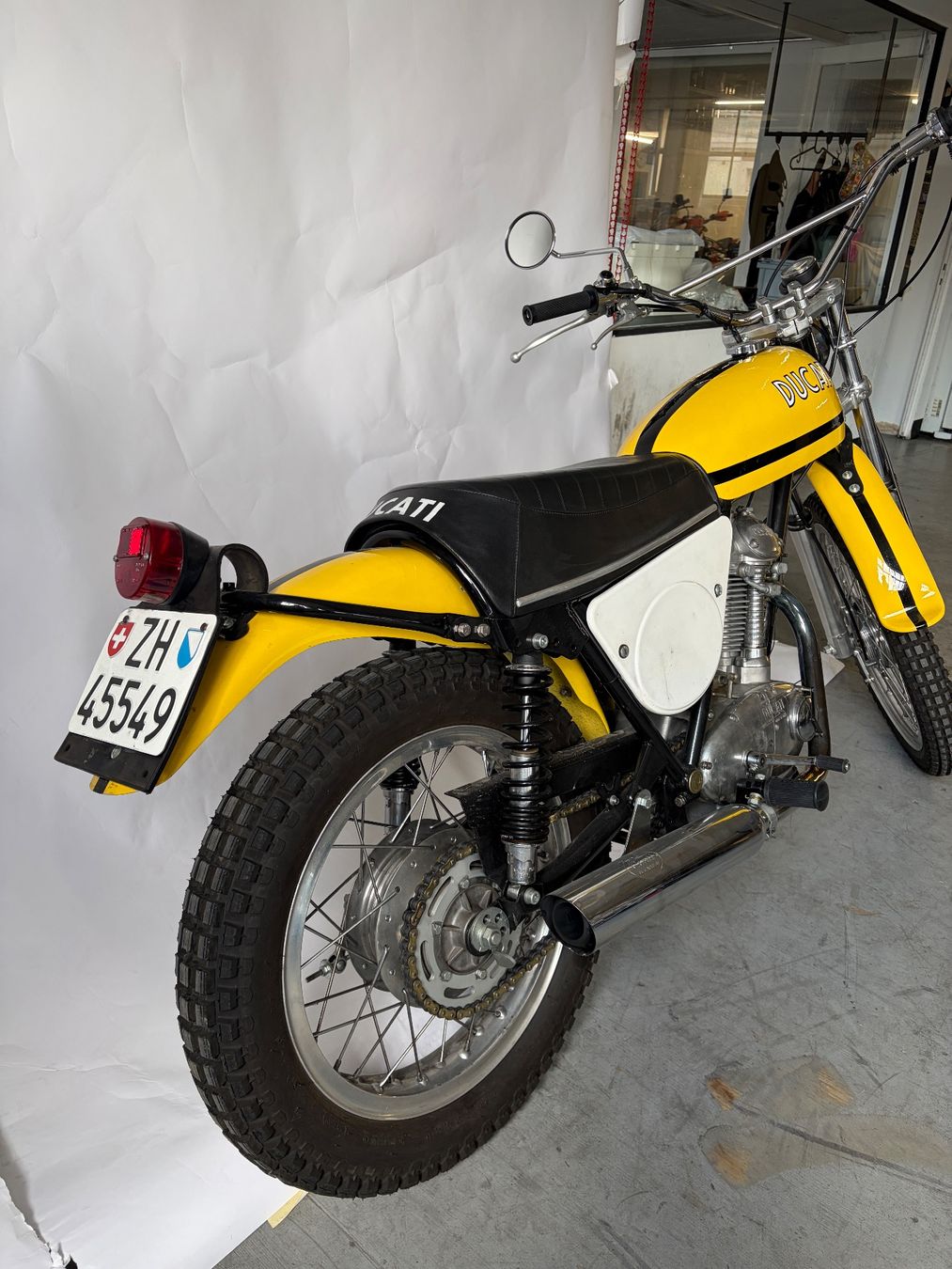 Ducati Enduro: Ducati RT 450 - Seltener Klassiker mit Veteran – Usato da Zürich venduto da brightlike 3
