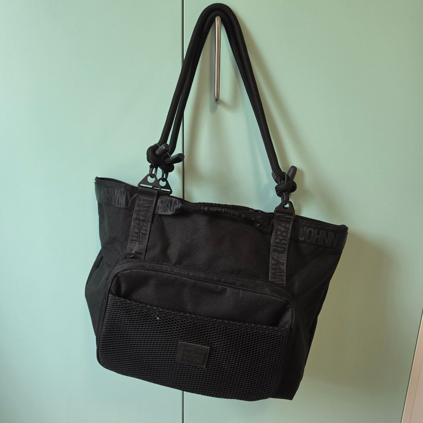 Sacs: Johnny Urban Shopper Cassie – D'occasion à Fehraltorf par shiilaa.hoot
