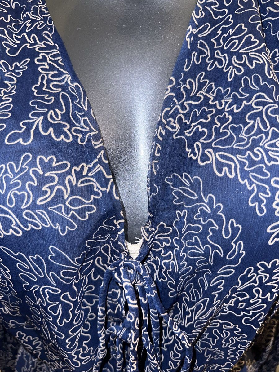 Ted Baker Blusen: TED BAKER BLUSE GR. M (3) neuwertig – Neu (gemäss Beschreibung) aus Unteraegeri von MH203 5