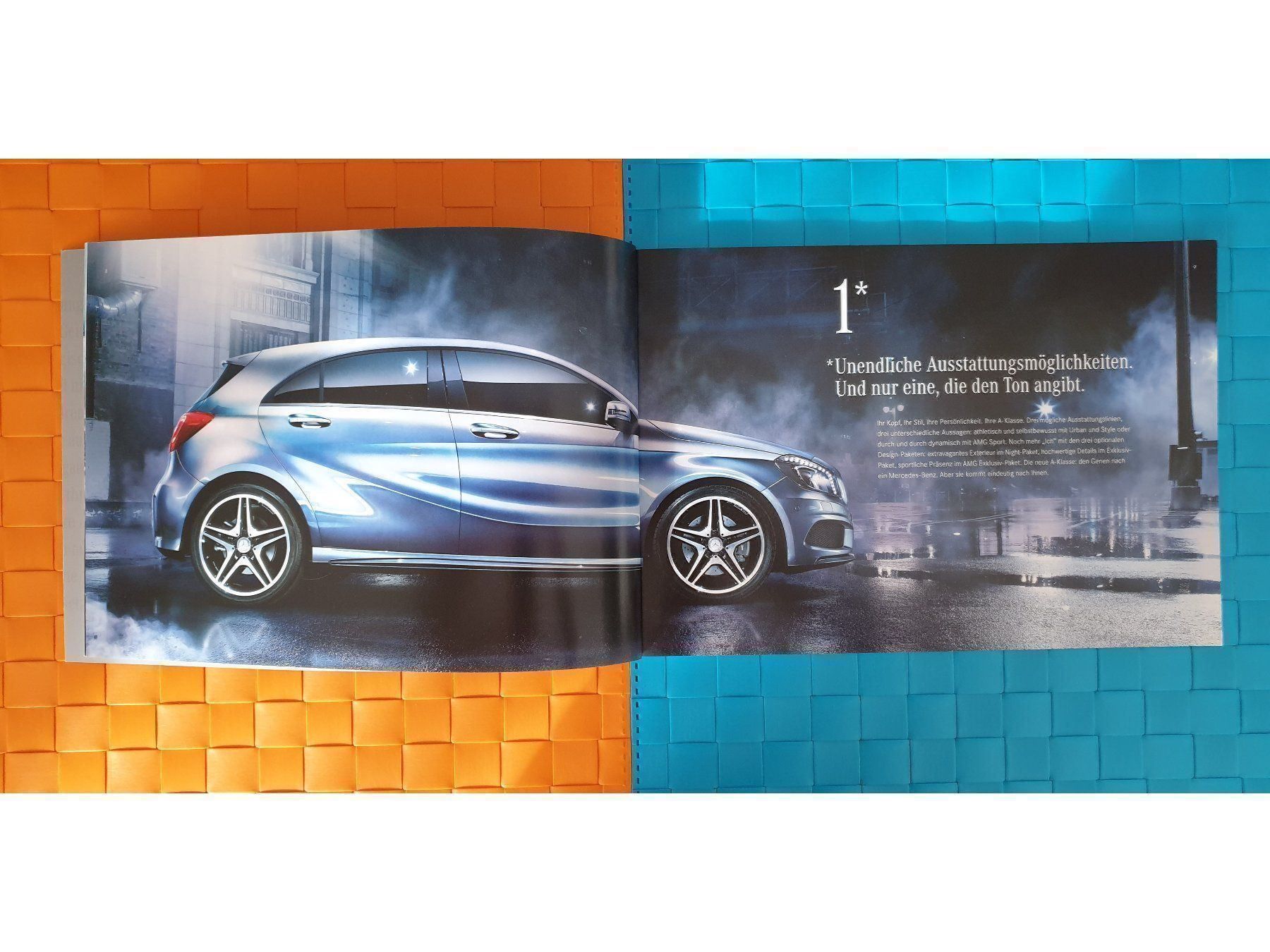 Riviste & Magazine: MERCEDES A / A-KLASSE - Prospekt / Katalog – Usato da Viganello venduto da CARLiteratur 1