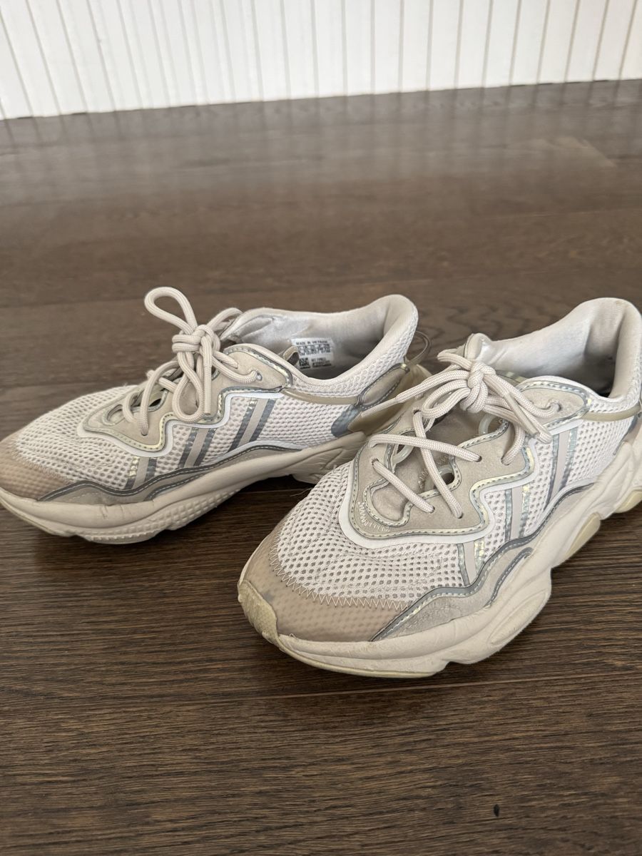 Adidas Damenschuhe: Adidas Ozweego Sneaker Gr. 38 2/3 – Gebraucht aus Staufen von M19M 1