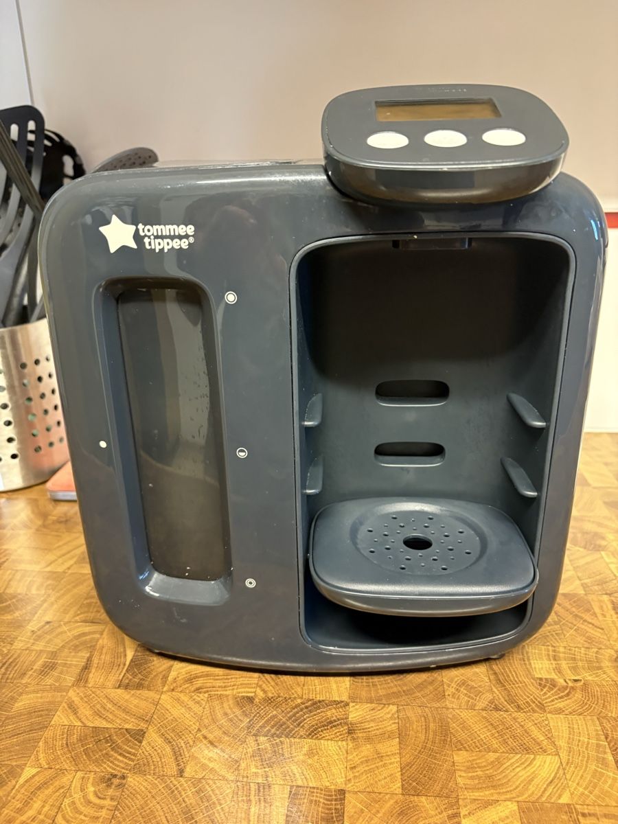 Tommee Tippee Pasti del neonato: Schoppen Zubereitungsmaschine – Usato da Effretikon venduto da Schneebi37