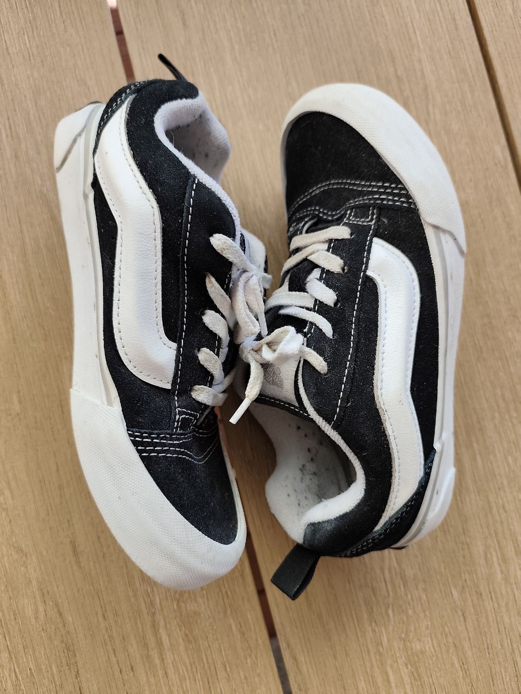 Vans Scarpe per ragazzi: Basket Vans 35 – Usato da Martigny venduto da Vintage-23 1
