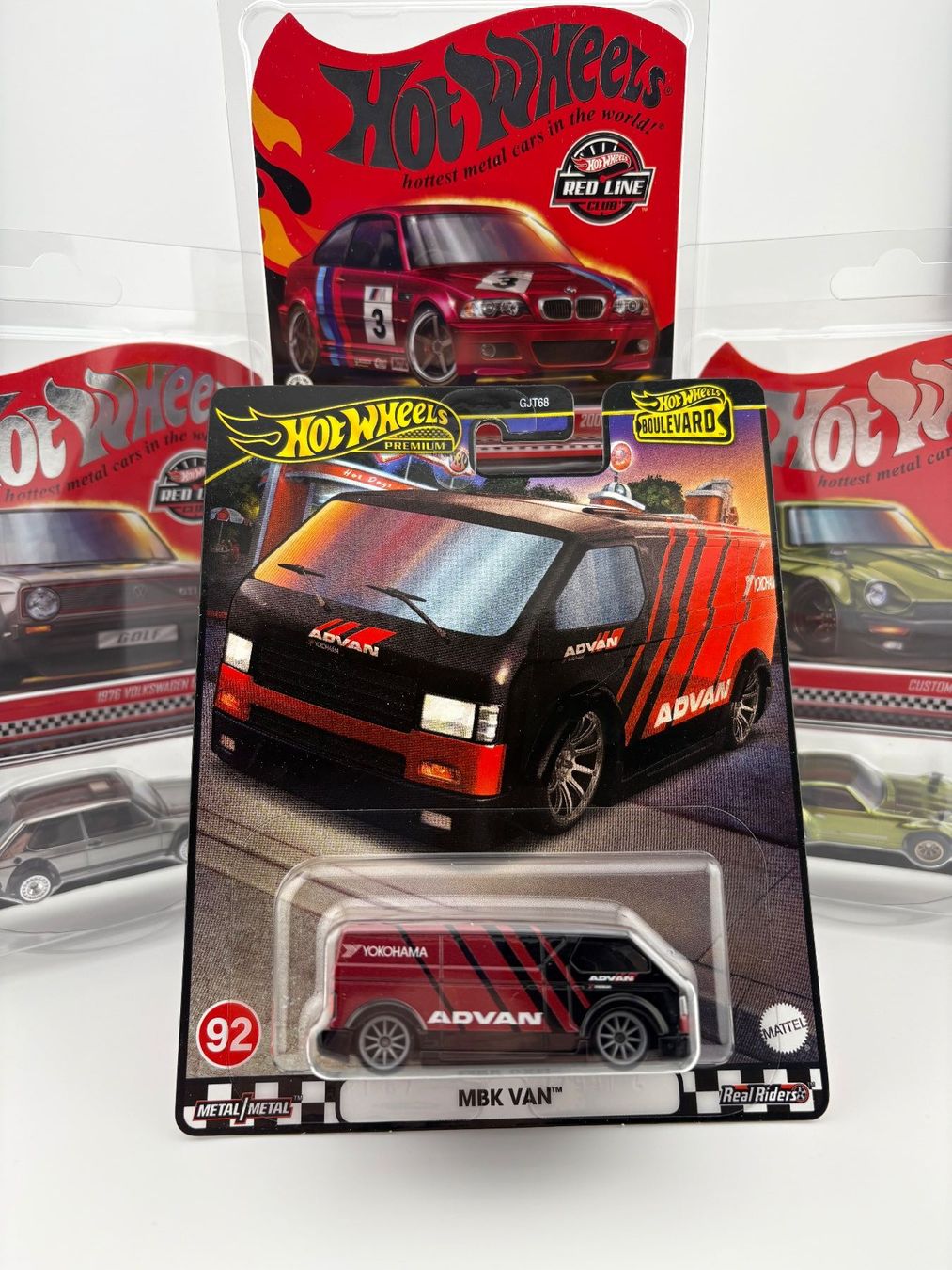 Hot Wheels Modellini d'auto: Hot Wheels MBK Van Advan Premium Boulevard #92 - 2024 – Nuovo e nell'imballaggio originale da Flawil venduto da HeisseReifen