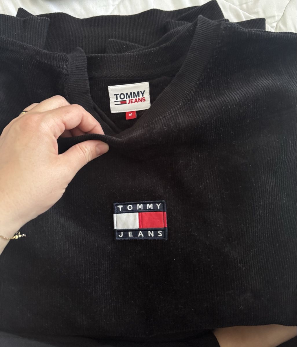 Tommy Hilfiger Maglioni & Felpe: Tommy Jeans Cordpullover, Gr. M, Schwarz, Top Zustand! – Usato da Bassersdorf venduto da schokoart.ch 1