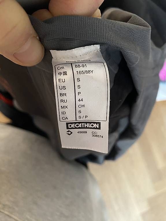Giacche: Hardshell - Skijacke Damen, Gr. S – Usato da Oberwil BL venduto da elo_mfn6 2