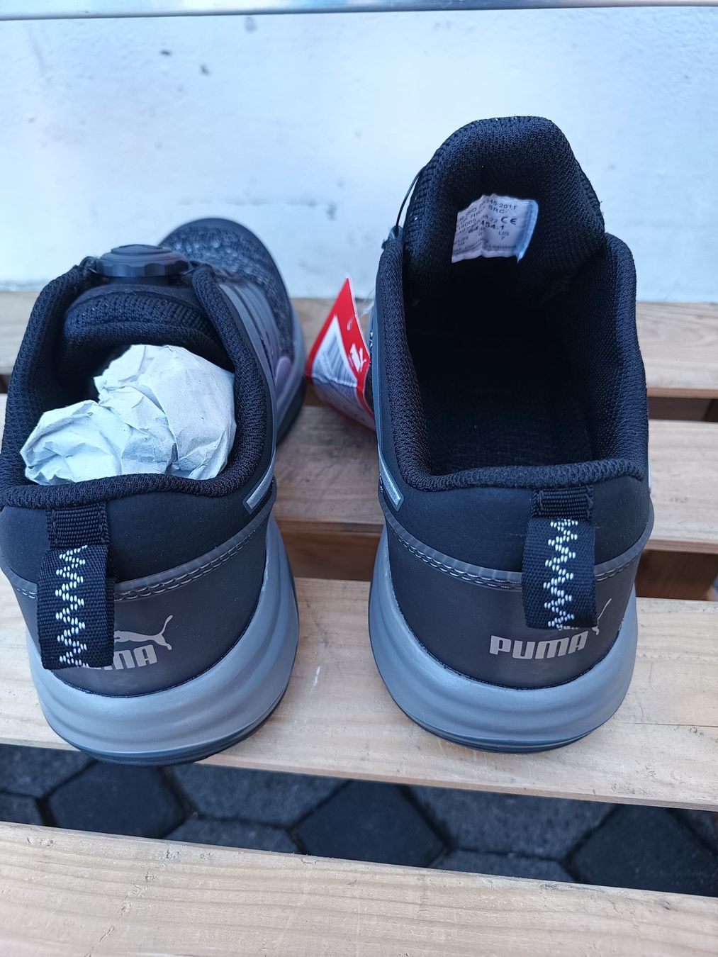 Puma Scarpe da uomo: Puma Sicherheitsschuhe S1P ESD HRO SRC 39 – Nuovo e nell'imballaggio originale da Oberegg venduto da 19franzi94 3
