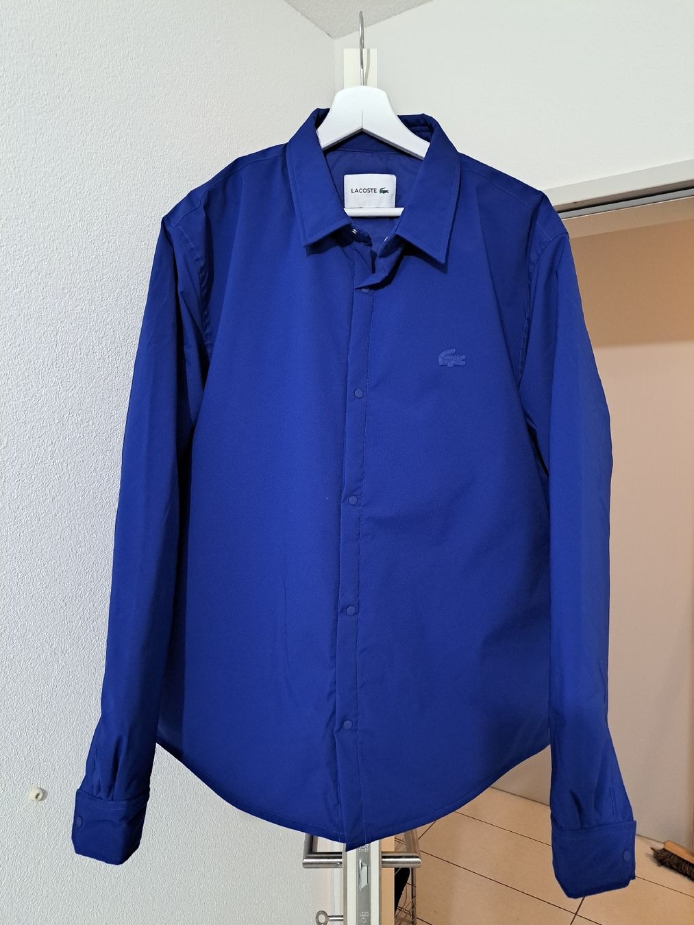 Lacoste Jacken: Lacoste Jacke L – Neu (gemäss Beschreibung) aus Zofingen von pietersz