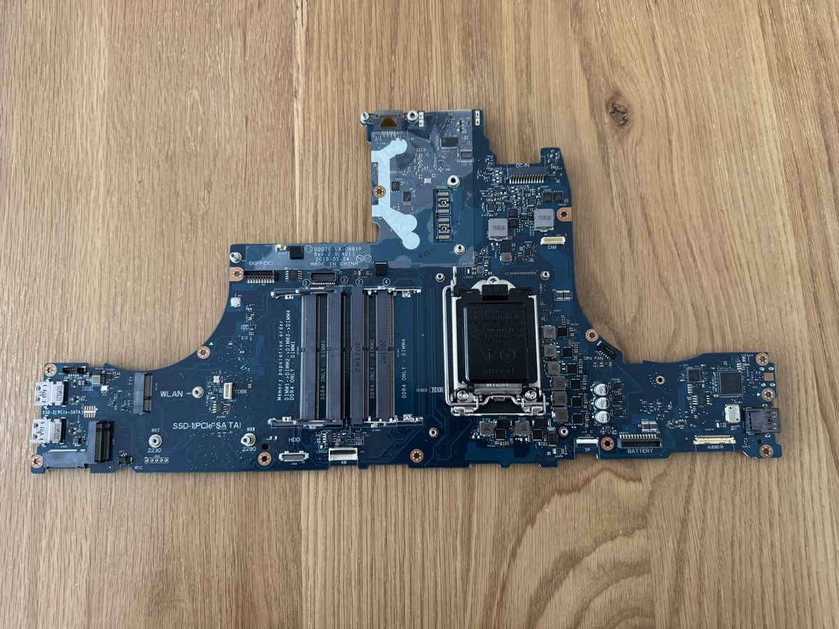 Dell Schede madri: Alienware A51m R1 Hauptplatine Rev 2.0 – Usato da Märstetten venduto da hlacika88
