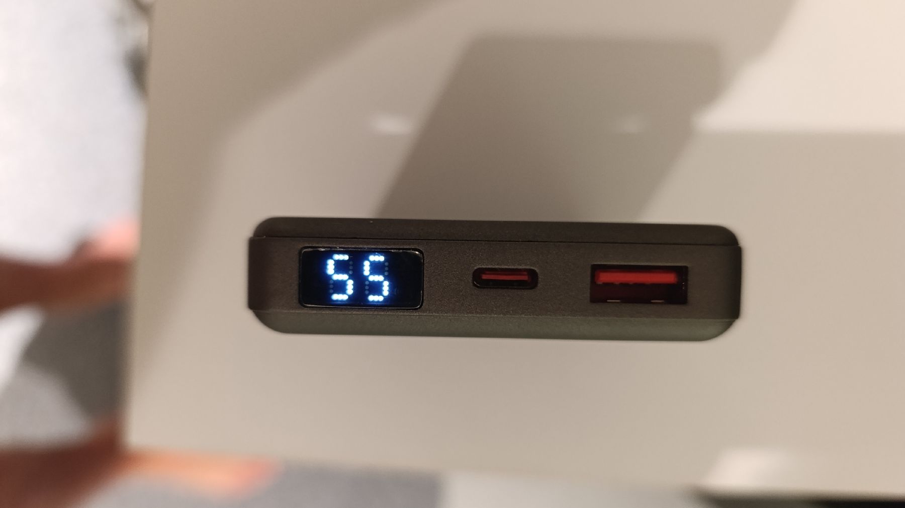 Apple Caricabatterie: Powerbank Wireless – Usato da Grub AR venduto da Sandroswerkstatt 2