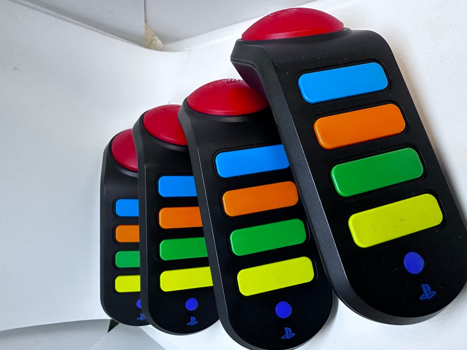 Manettes: Buzz! Controller Set für Playstation Wireless – D'occasion à Courlevon par Poleposition 1