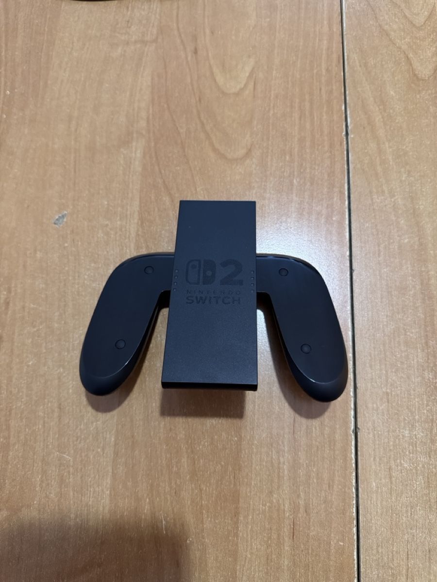 Nintendo Console: Nintendo Switch 2 zu verkaufen mit 2 Spielen – Usato da Lotzwil venduto da sel_2y8q 6