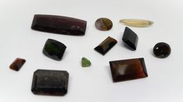 Lot 30.0 ct Tourmalines multicolores - CERTIFICAT 810.- Fr