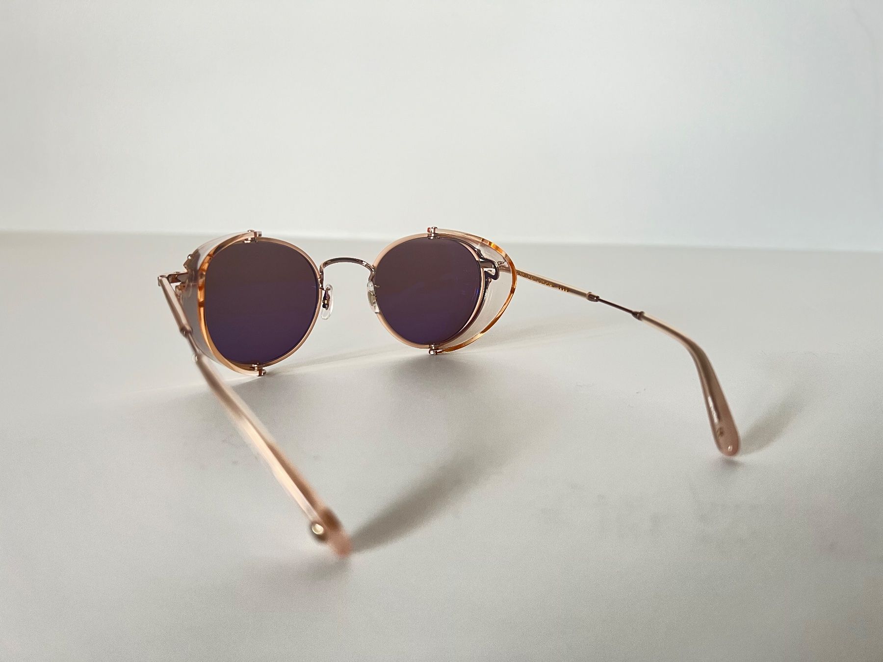 Brillen & Gläser: Woman sunglasses – Gebraucht aus Apples von Xahhax 2
