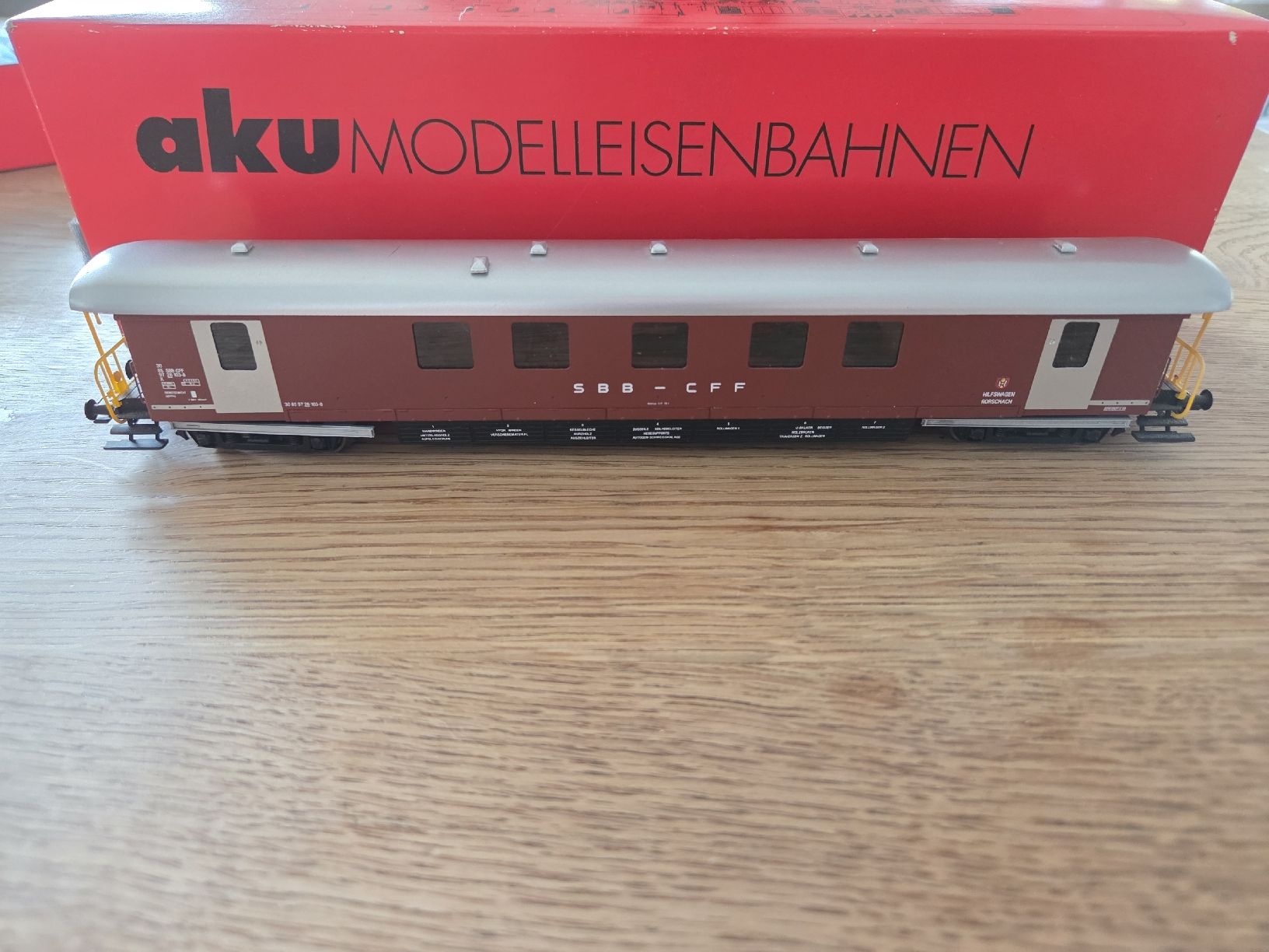 Aku Modellini di ferrovie: Aku Art. 2000F Rorschach SBB – Nuovo (secondo la descrizione) da Berikon venduto da TopLok1 2