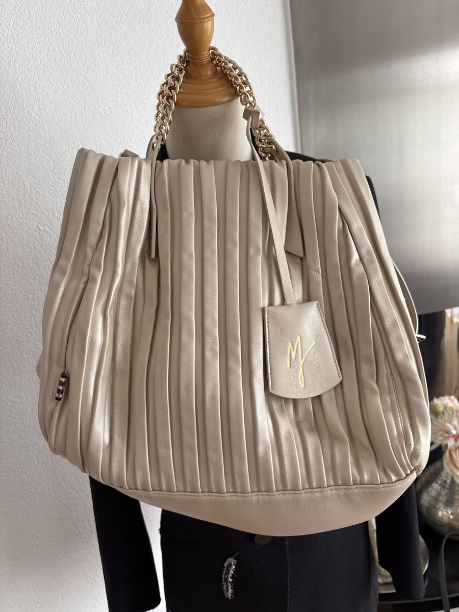 Manila Grace Borse da donna: Manila Grace Handtasche, champagnerfarben – Nuovo (secondo la descrizione) da Embrach venduto da Dmoney 2
