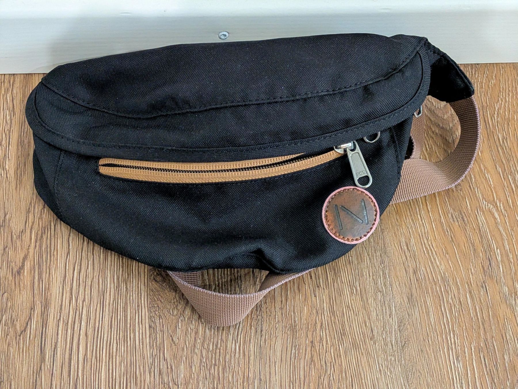 Taschen: Bauchtasche – Gebraucht aus Pfäffikon SZ von RainerZuefall