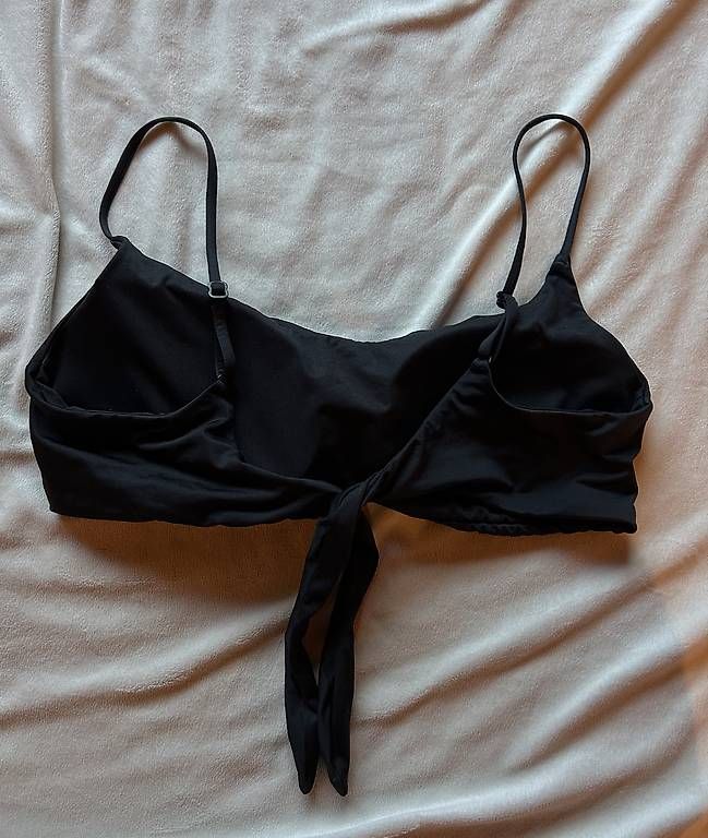 Badekleider & Bikinis: Bikinioberteil – Gebraucht aus Trub von elinschleiderschrank 1