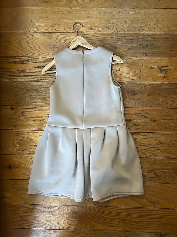 Max Mara Robes: Robe Max Mara – D'occasion à Hermance par joe_td6n 2