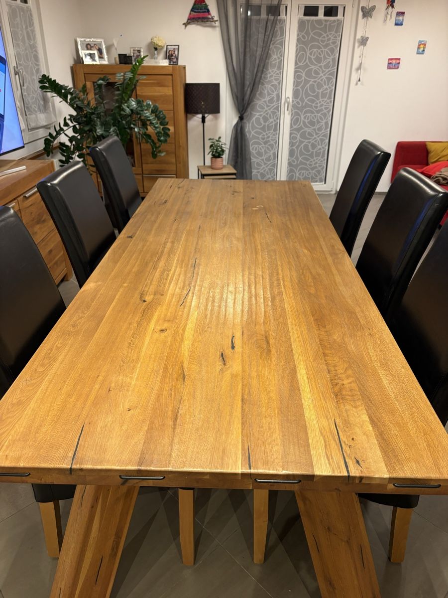 Tables: Massivholz eichen esstisch – D'occasion à Wohlen par dan_cc5r