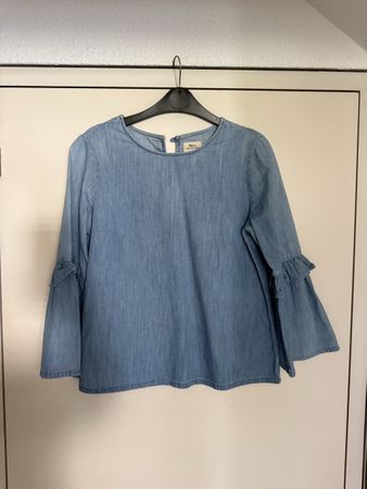 GAP Denim Blouse Ruffled Sleeves Size S