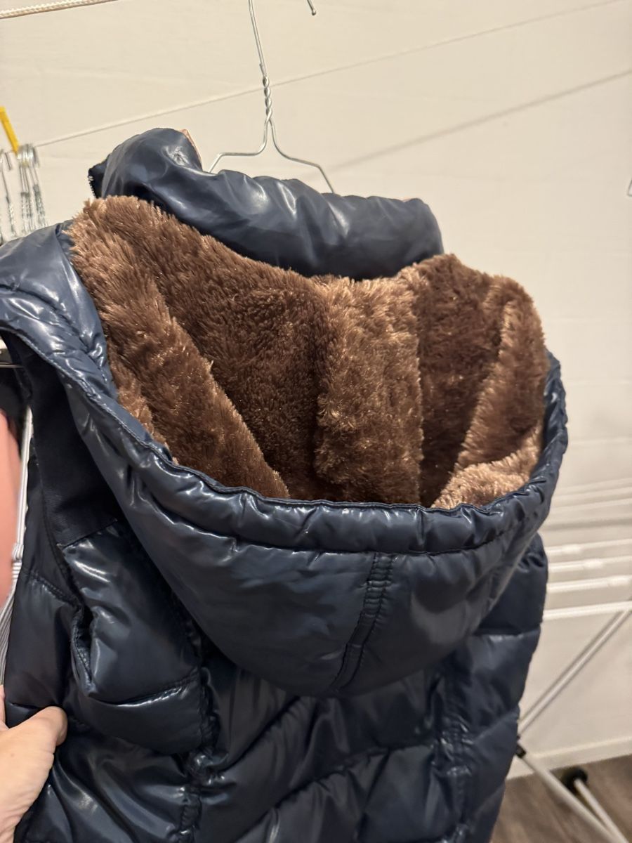 Gilets: Pull&Bear Weste dunkelblau – D'occasion à Pfeffingen par Twoa 3