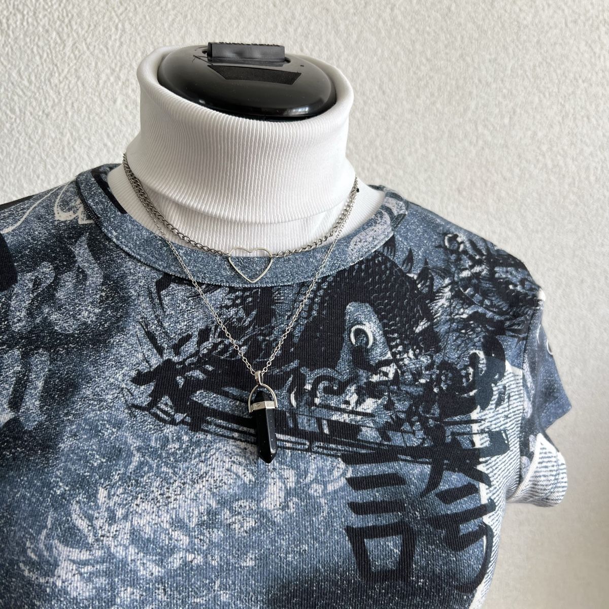 Bershka Top: Bershka Y2K Print Top S – Nuovo (secondo la descrizione) da Tagelswangen venduto da SpicyChicken 5