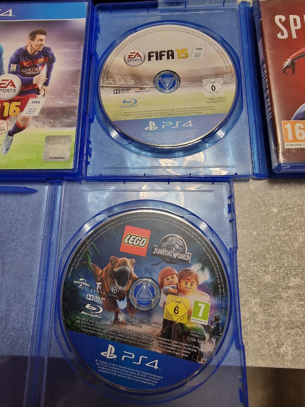 Sony Console: PS4 Konsole Schwarz mit Spiele  – Usato da Herzogenbuchsee venduto da ioa_zcm6 1
