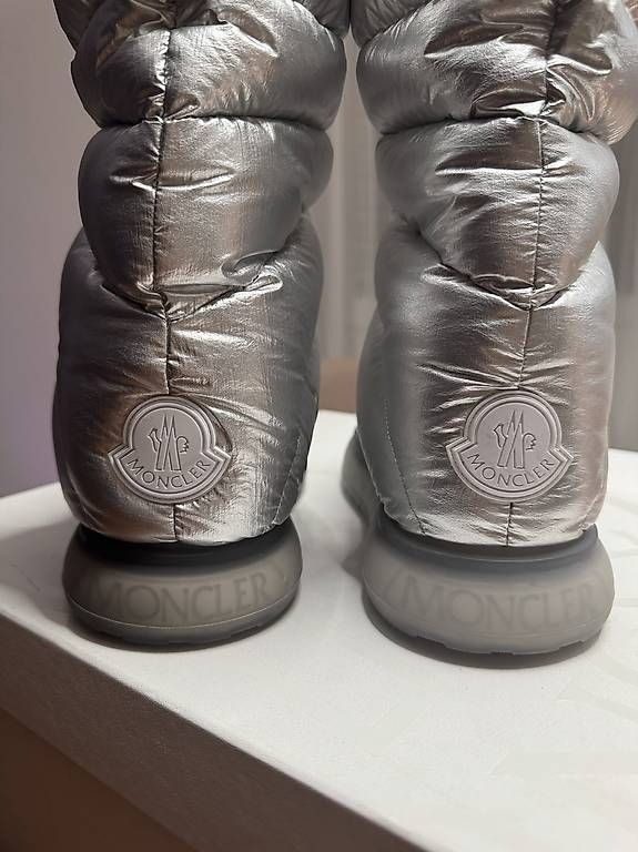 Damenschuhe: MONCLER GAIA MID BOOTS GR. 39 – Gebraucht aus Schwadernau von marilyn25 2