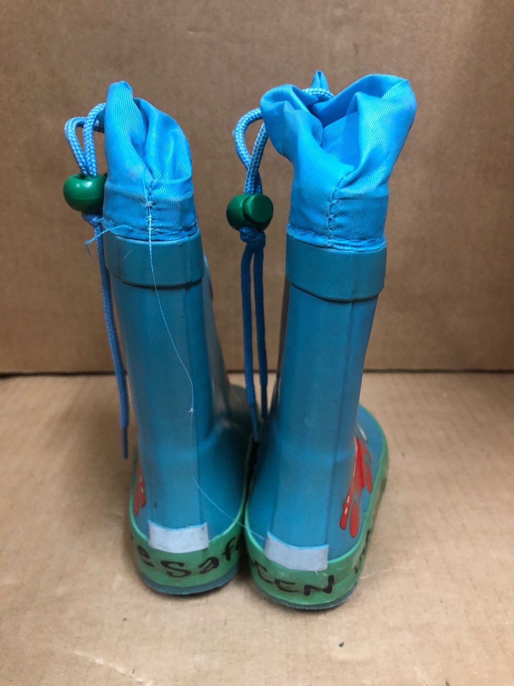 Scarpe per ragazzi: Kinderstiefel blau Grösse 20 – Usato da Eschlikon TG venduto da RamonaSt 3