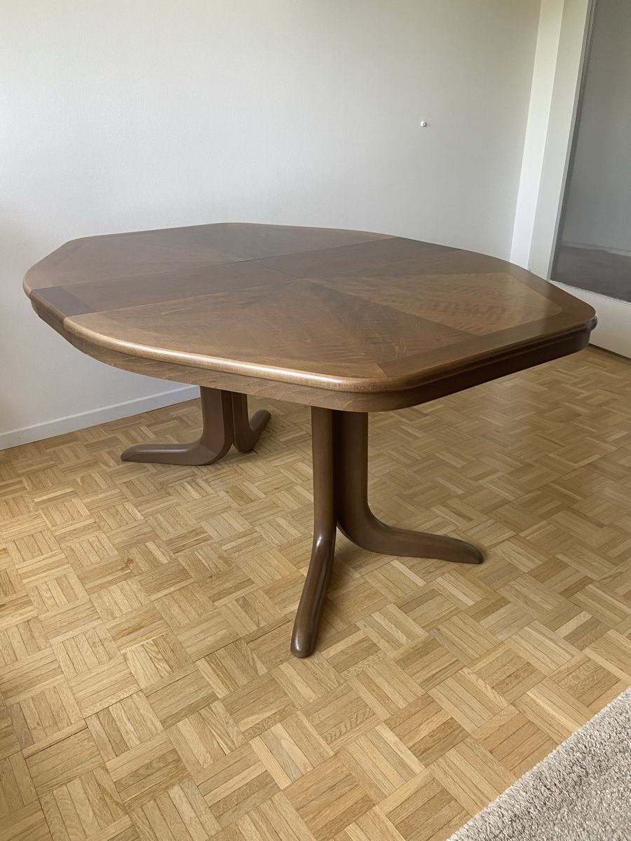Vintage Massivholz Esstisch ausziehbar (Gebraucht) in Urdorf für CHF 790 – nur Abholung auf Ricardo kaufen