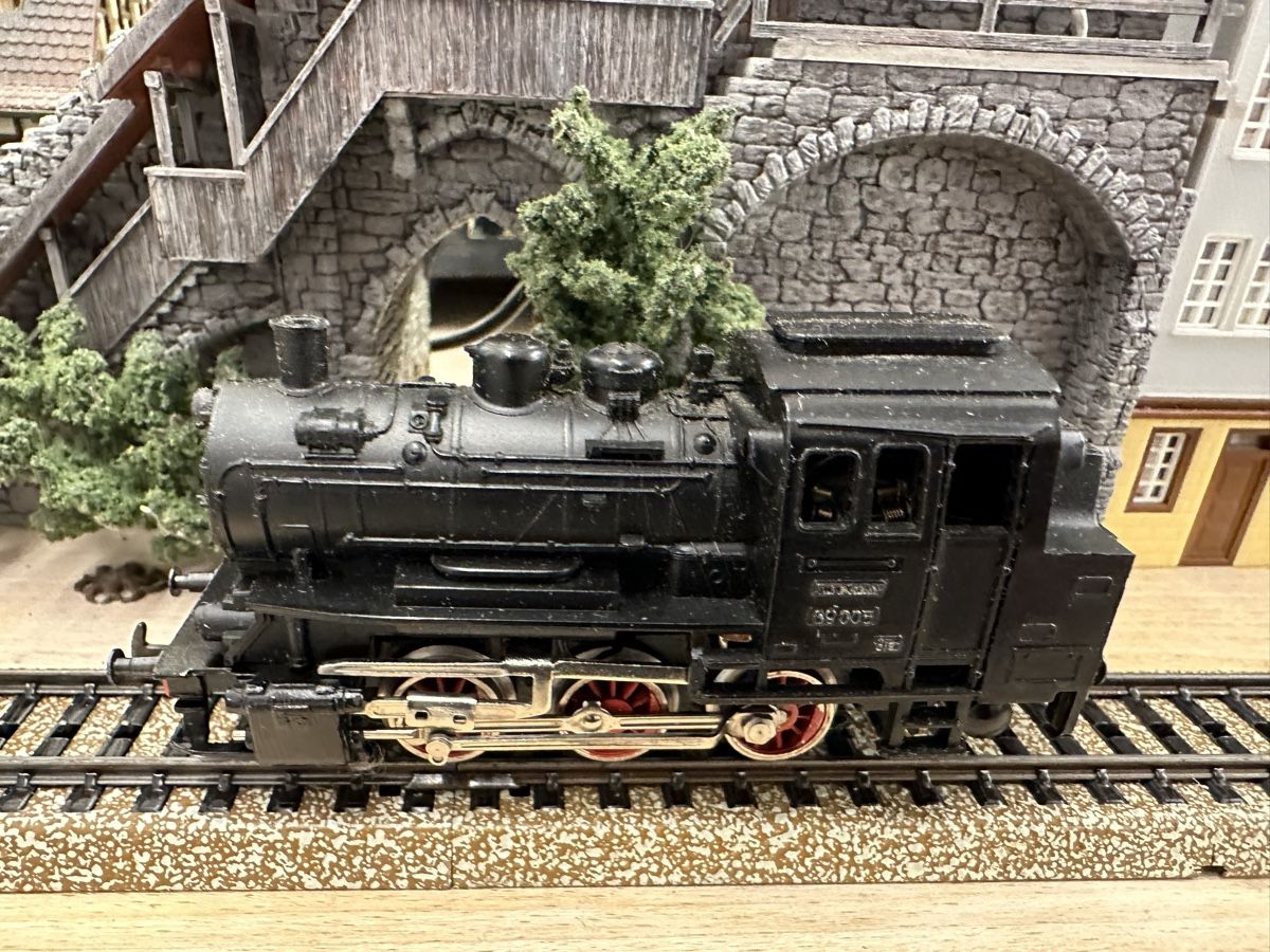 Märklin Modellini di ferrovie: Märklin 3000 DB BR 89 OVP – Usato da Lupsingen venduto da New-Haven 1