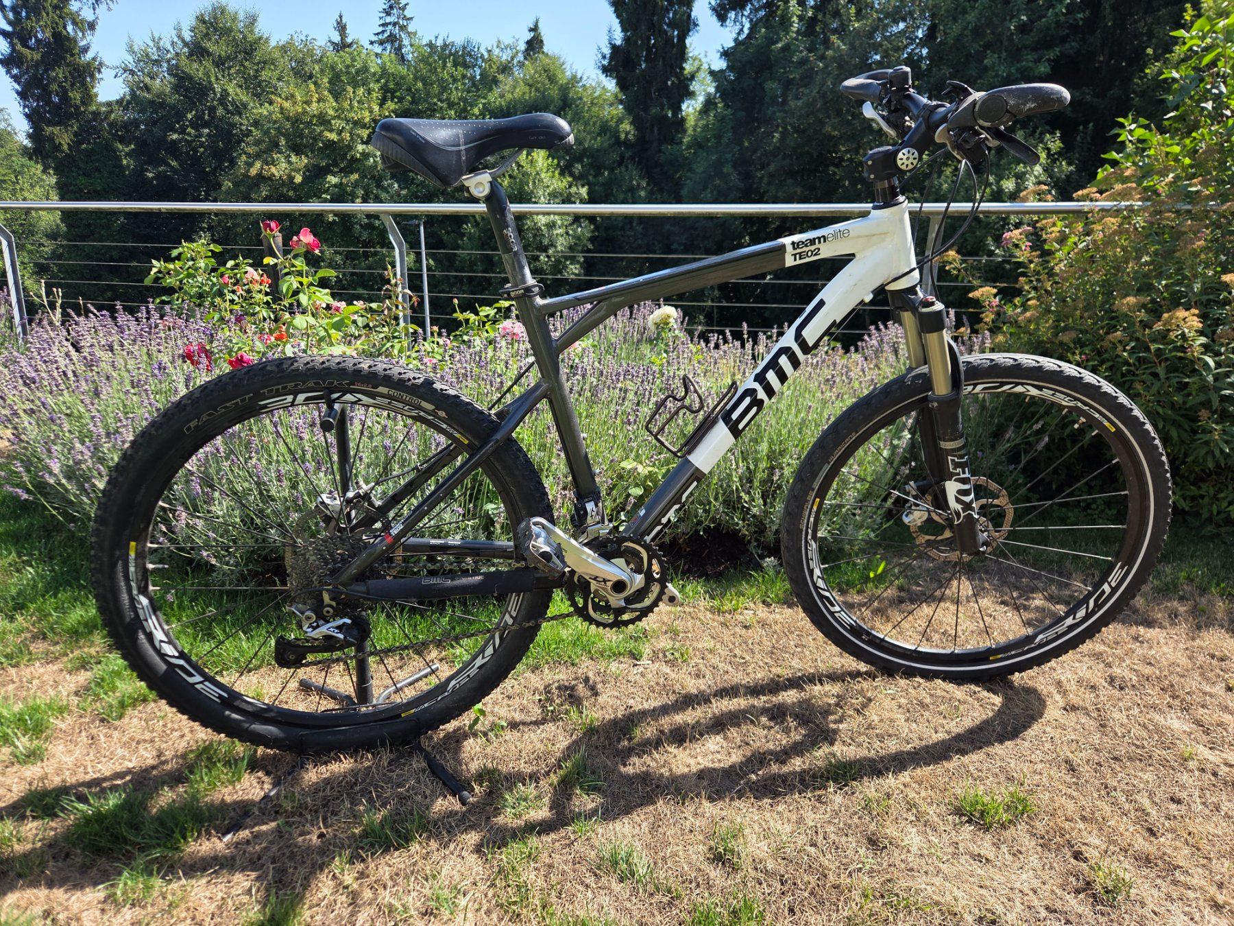 BMC Biciclette: BMC Moutainbike TEAMelite 02 – Difettoso da Forch venduto da Agrizzly