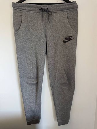 Nike Jogginghose Grau Gr. S