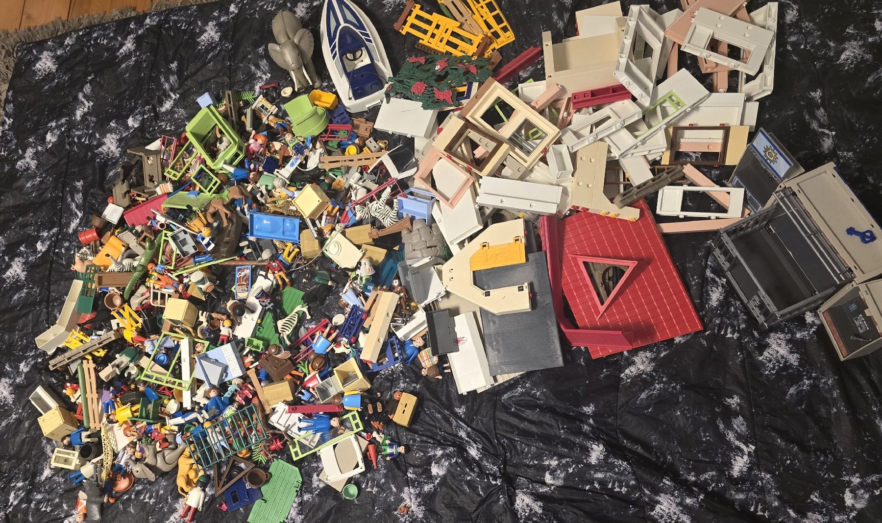 Playmobil Giocattoli: Playmobil Figuren + Zubehör – Usato da Wangs venduto da Restposten.Garage 1