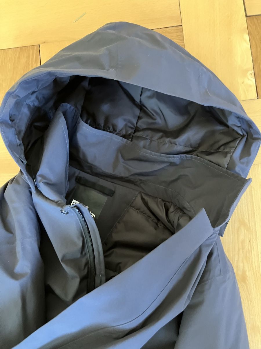 Jack Wolfskin Cappotti: Jack Wolfskin Mantel grau-braun – Usato da Zürich venduto da dbfuchs 3