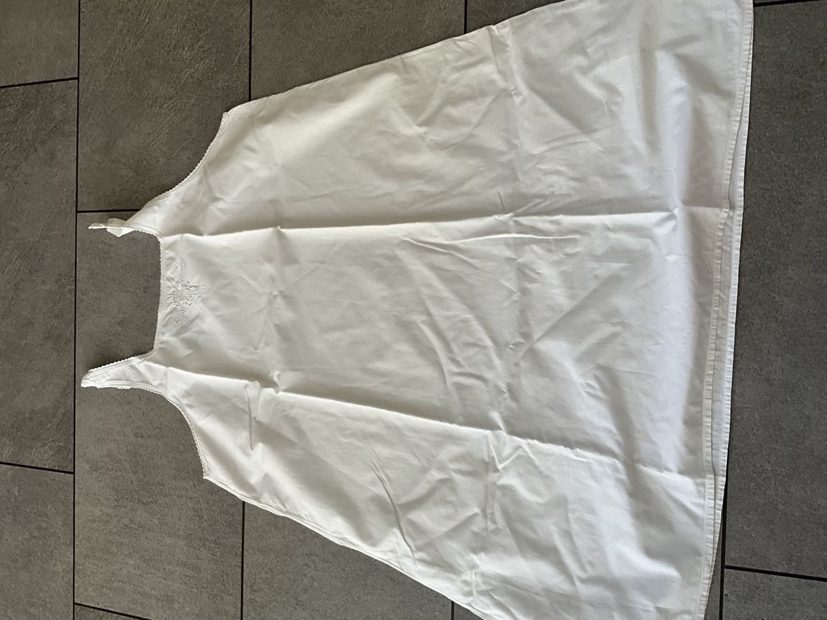 Negligees & Pigiami: Antikes Baumwoll Nachthemd – Nuovo (secondo la descrizione) da möhlin venduto da Suter1234