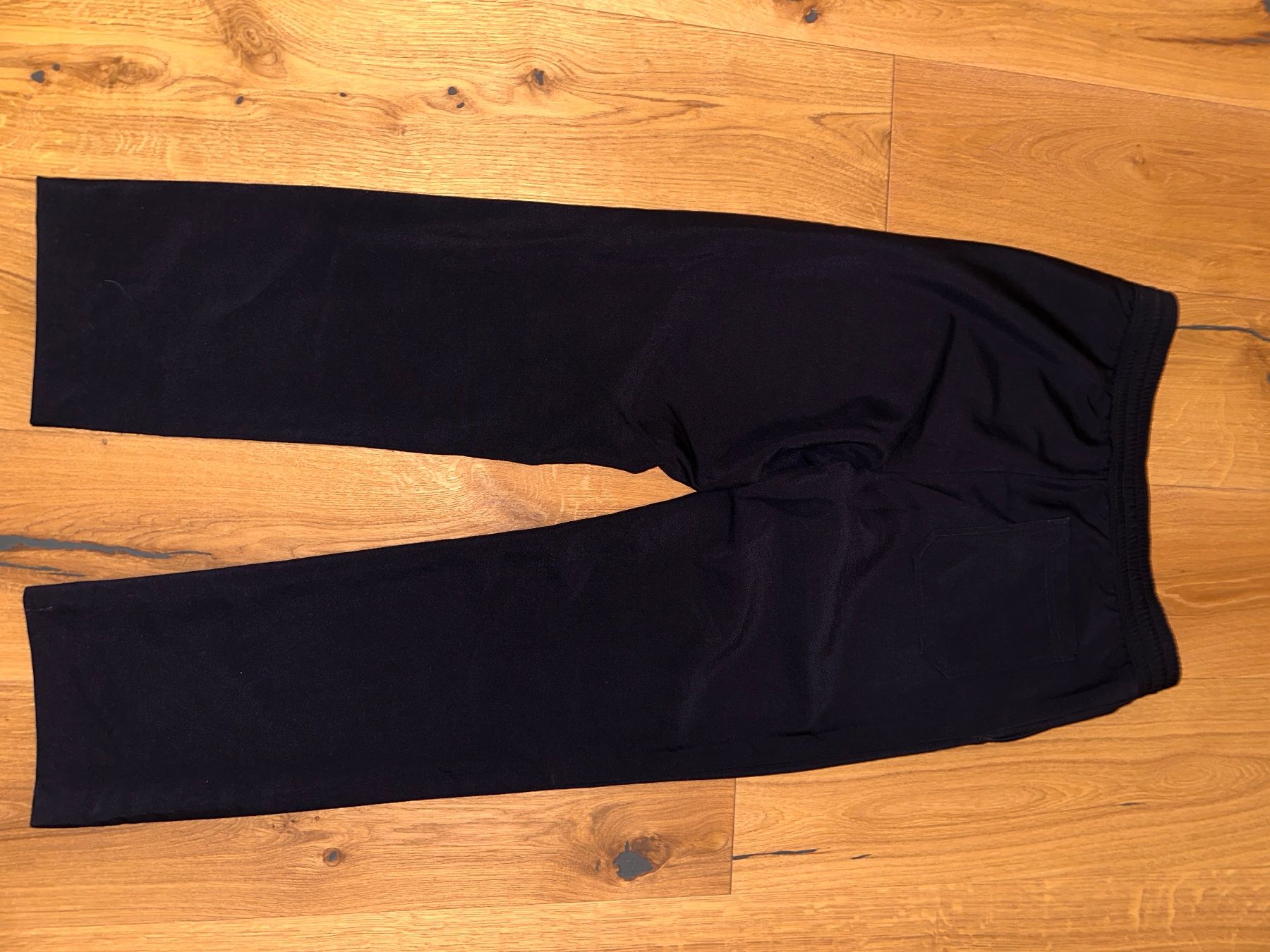 Pantaloni: acne studios hosen – Usato da Toffen venduto da manimatter 4