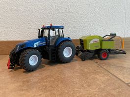 SIKU New Holland T8.390 mit Claas Uniwrap