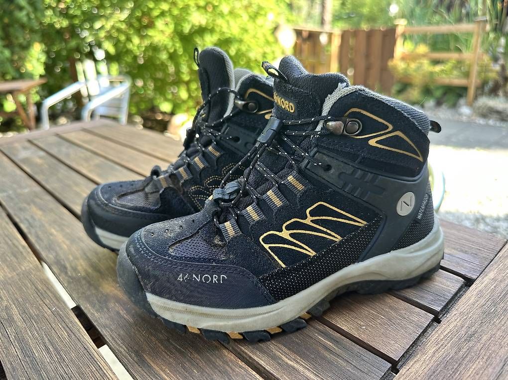 46 Nord Scarpe da uomo: Wanderschuhe, Gr. 32 – Usato da Thun venduto da baerbelle-J
