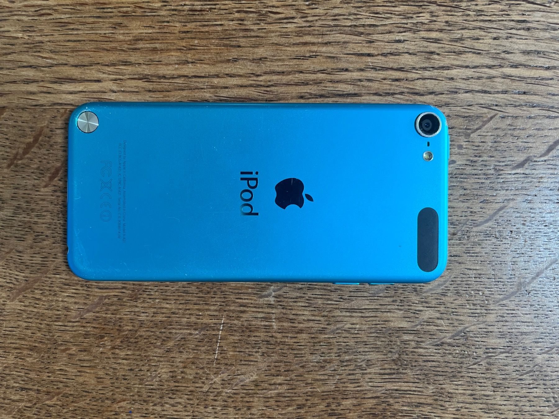Apple Tragbarer Mediaplayer: Apple iPod Touch blau – Gebraucht aus Detligen von laurinschnyder 1
